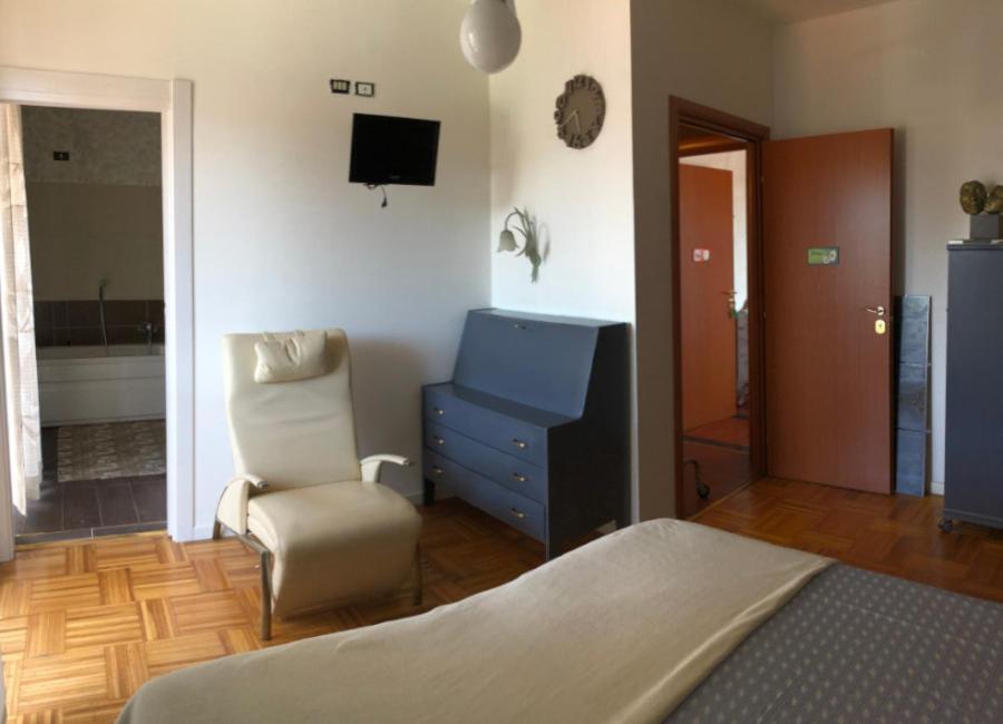 B&B Via Roma Cesate Bagian luar foto